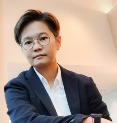 Charinee	Winotapun, Ph.D.